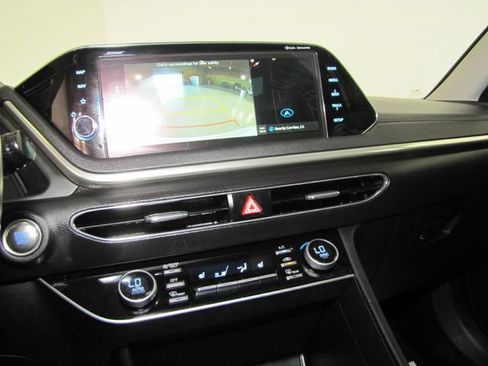 Used 2023 Hyundai Sonata SEL FWD image 7