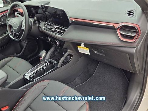 New 2026 Chevrolet TrailBlazer RS w/ Convenience Package FWD image 18