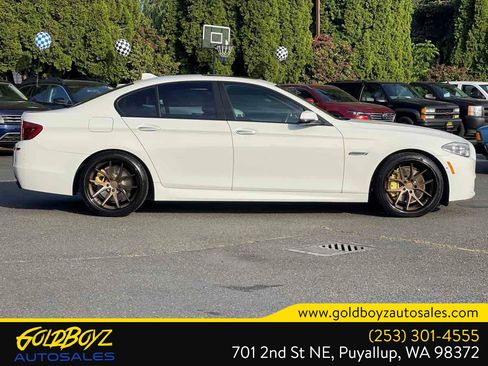 Used 2016 BMW 550i Sedan RWD image 3