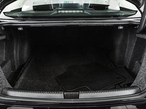 Used 2017 Volkswagen Jetta GLI image 6