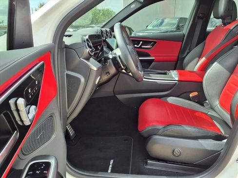 Used 2025 Mercedes-Benz GLC 43 AMG 4MATIC image 11