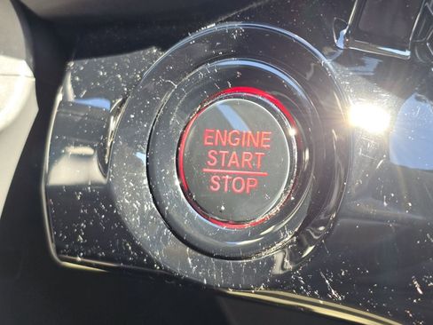 Used 2025 Honda CR-V EX-L image 29