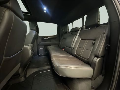 Certified 2022 Chevrolet Silverado 1500 High Country w/ High Country Premium Package image 28