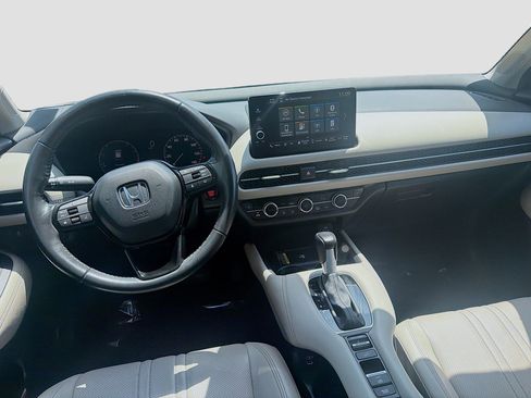 Used 2024 Honda HR-V EX-L image 20