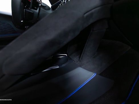 Used 2023 Lamborghini Huracan Tecnica image 43