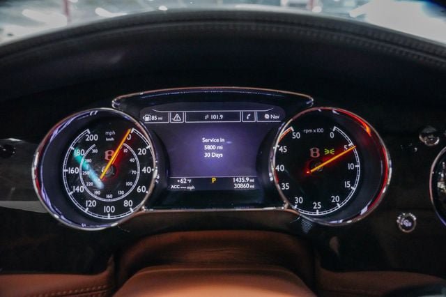 Used 2012 Bentley Mulsanne RWD image 5