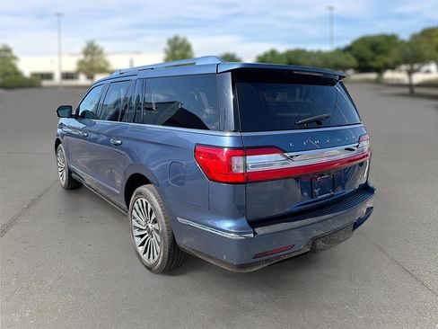 Certified 2019 Lincoln Navigator L Reserve image 5