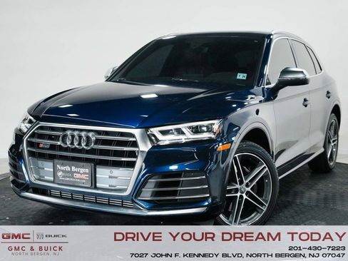 Used 2019 Audi SQ5 Premium Plus w/ Premium Plus Package image 1