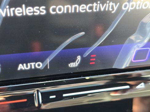 New 2026 Volkswagen Tiguan SE image 12