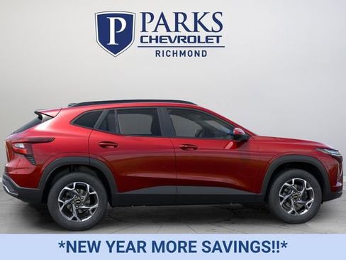 New 2026 Chevrolet Trax LT image 5