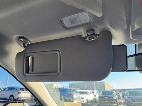 Used 2023 Toyota Camry SE image 24