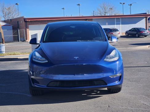 Used 2021 Tesla Model Y 2WD image 9