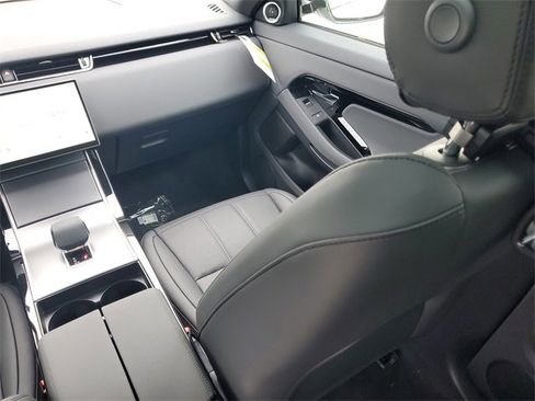 New 2026 Land Rover Range Rover Evoque S image 16