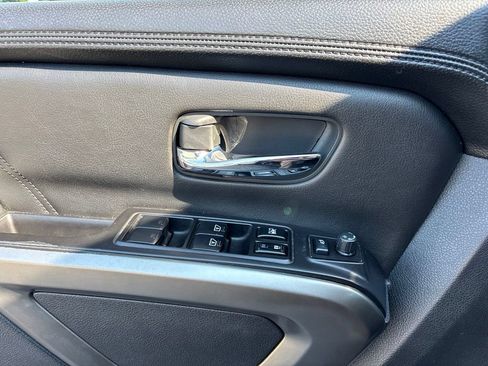 Used 2015 Nissan Armada Platinum w/ 2nd Row Captain Seat Package AWD/4WD image 15