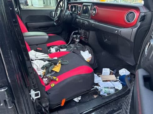 Used 2021 Jeep Gladiator Rubicon w/ LED Lighting Group image 12