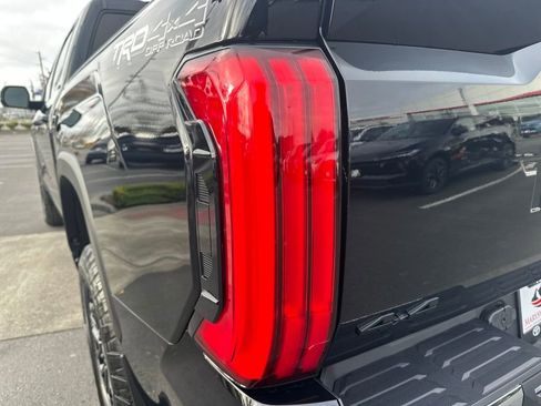 New 2026 Toyota Tundra SR5 AWD/4WD image 10