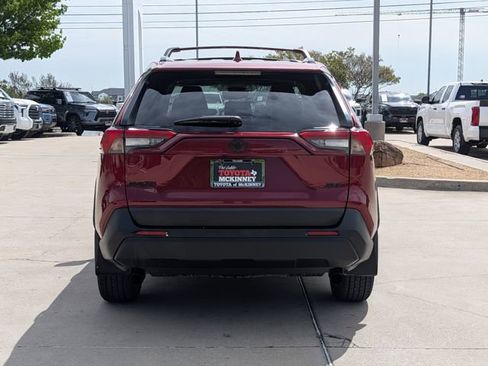 Used 2024 Toyota RAV4 XLE Premium image 7