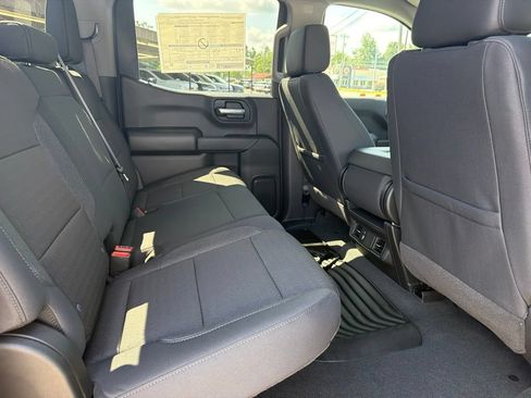 New 2026 Chevrolet Silverado 1500 Custom Trail Boss w/ LPO, Dark Essentials Package AWD/4WD image 23