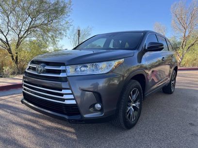 Used 2017 Toyota Highlander FWD V6
