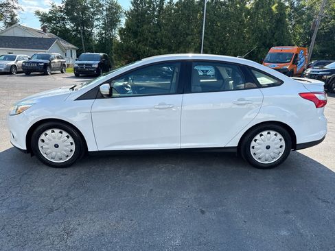 Used 2014 Ford Focus SE FWD image 6