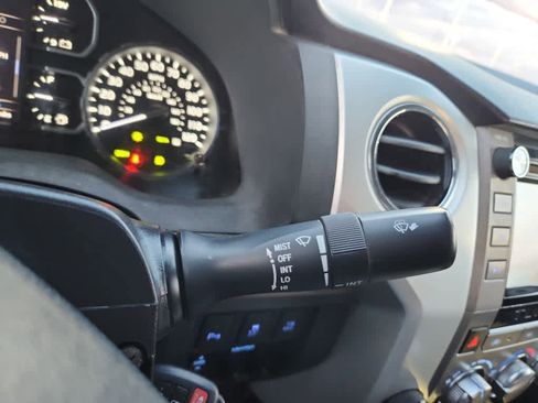 Used 2018 Toyota Tundra SR5 w/ TRD Off Road Package image 32