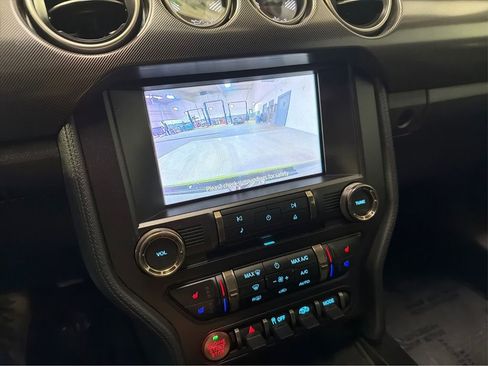 Used 2020 Ford Mustang Shelby GT500 w/ Technology Package image 24