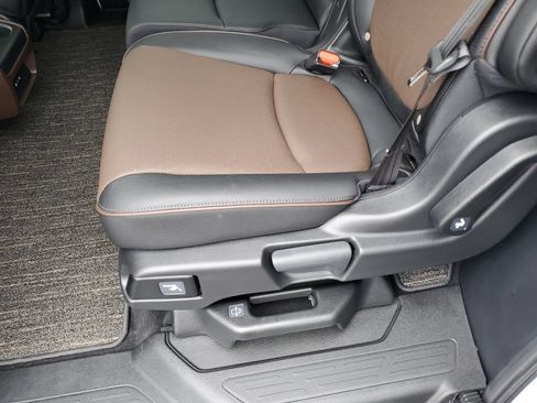 Used 2026 Honda Odyssey Elite image 16