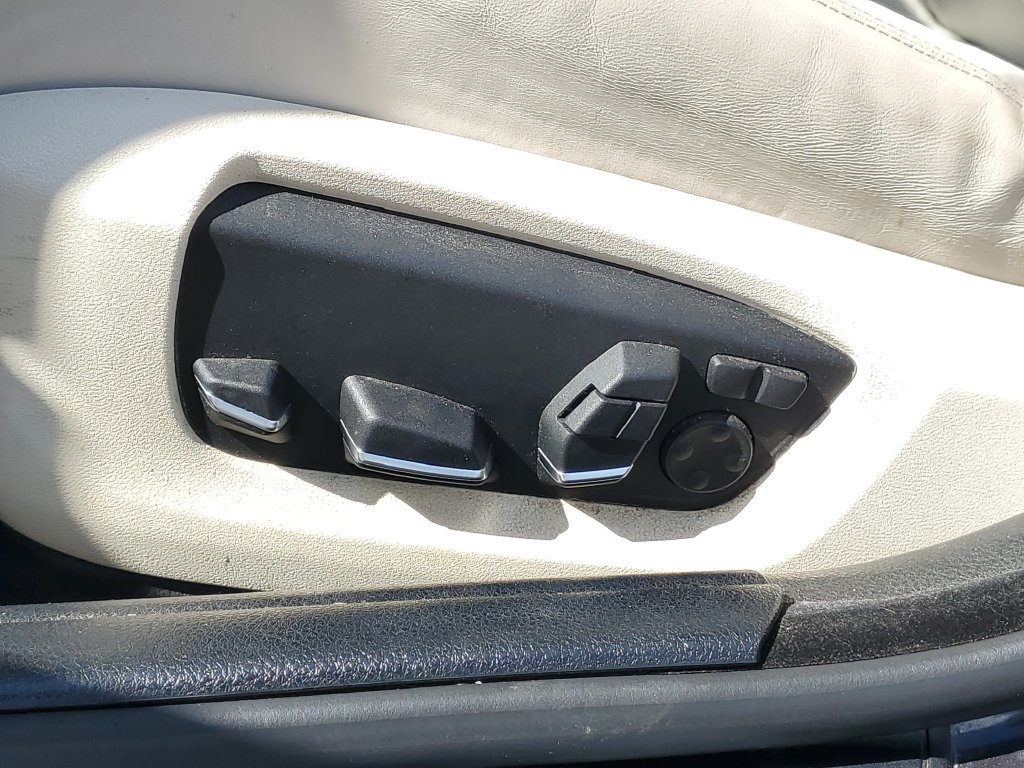 Used 2014 BMW 535d xDrive AWD/4WD image 11
