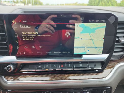 New 2026 GMC Sierra 1500 SLE image 12