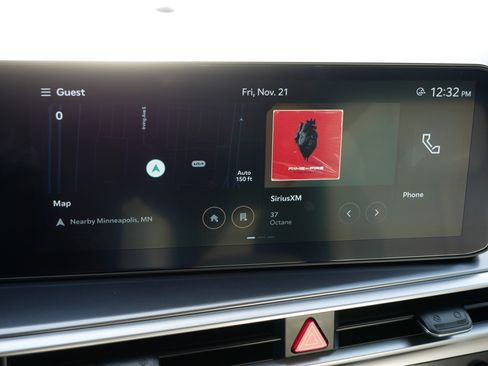 Certified 2025 Kia Sorento S w/ Panoramic Sunroof Package image 22