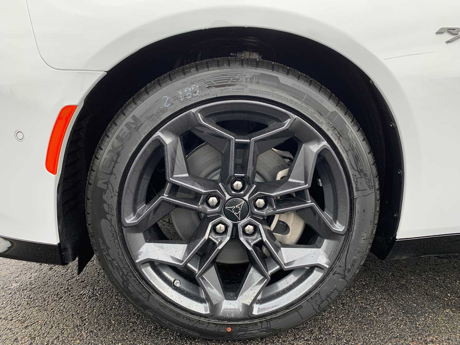 New 2026 Dodge Charger R/T AWD/4WD image 9