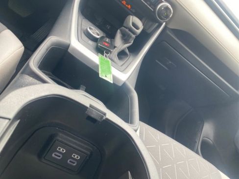 Used 2024 Toyota RAV4 XLE image 23