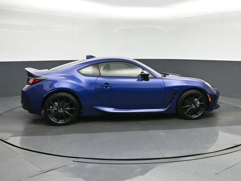 Used 2024 Toyota GR86 Premium RWD image 8