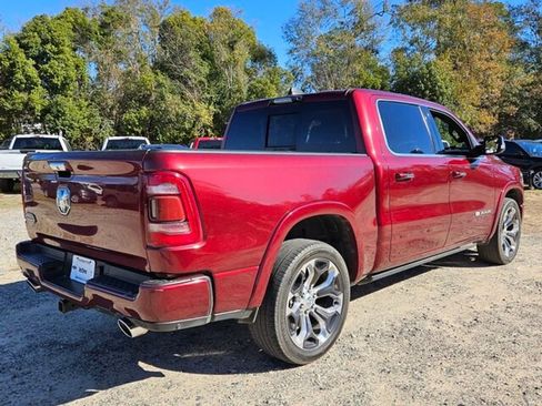 Used 2022 RAM 1500 Limited image 12