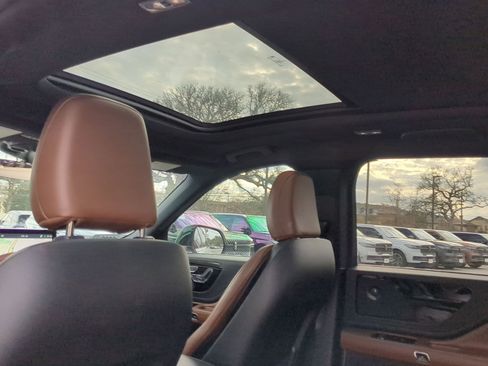 Used 2023 Lincoln Aviator Reserve w/ Elements Package Plus image 21