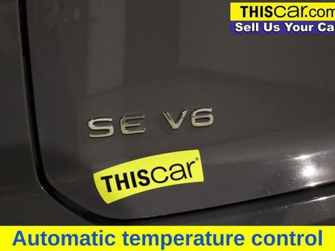 Used 2021 Volkswagen Atlas Cross Sport SE w/ Panoramic Sunroof Package FWD image 13