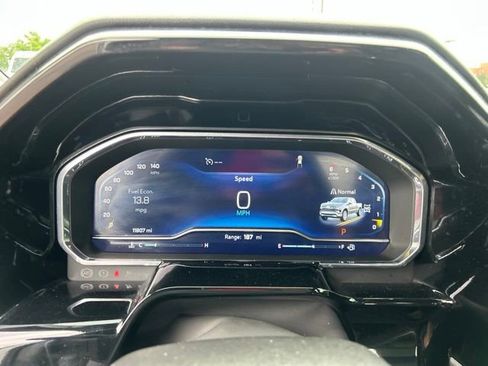 Used 2024 Chevrolet Silverado 1500 RST w/ Protection Package AWD/4WD image 20