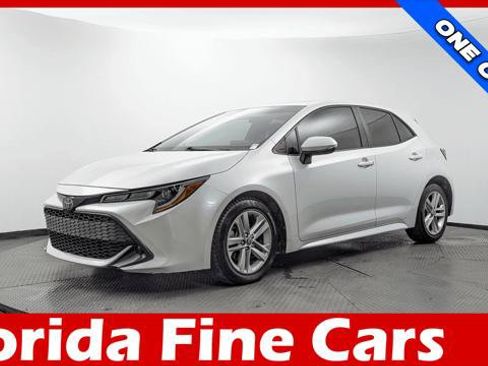 Used 2021 Toyota Corolla SE FWD image 1