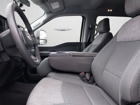 Used 2024 Ford F250 XLT image 7