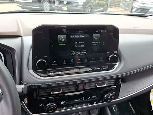 Used 2023 Nissan Rogue Platinum AWD/4WD image 18