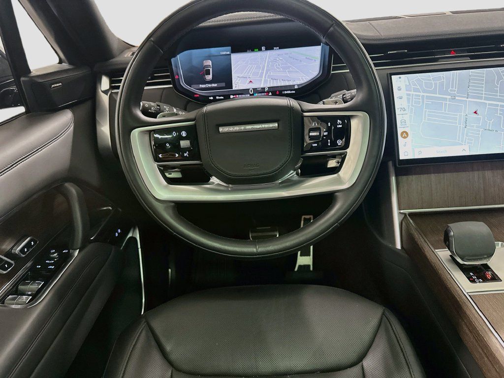 Used 2024 Land Rover Range Rover SE AWD/4WD image 23