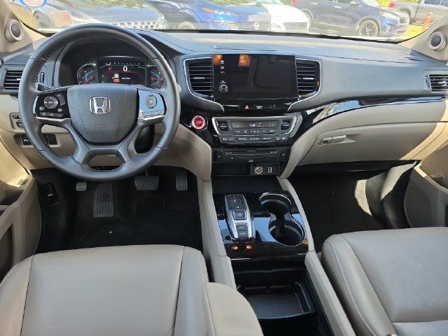 Used 2020 Honda Pilot Touring image 8