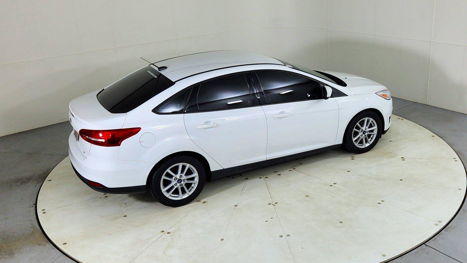 Used 2018 Ford Focus SE FWD image 22