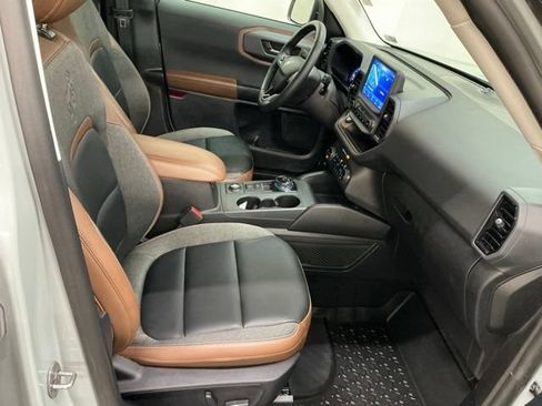 Used 2024 Ford Bronco Sport Outer Banks w/ Tech Package AWD/4WD image 21
