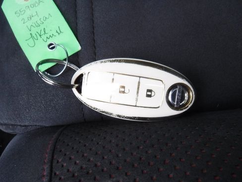 Used 2014 Nissan Juke NISMO w/ Interior Illumination Package image 31