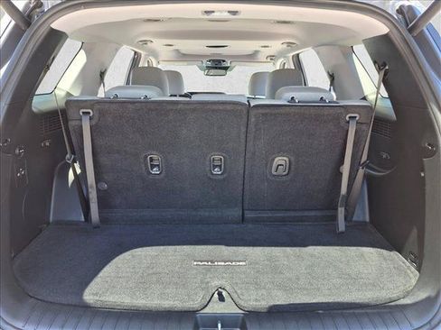 Used 2022 Hyundai Palisade SEL w/ Convenience Package FWD image 6