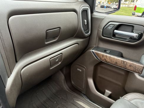 Used 2022 GMC Sierra 1500 Denali w/ Denali Premium Package AWD/4WD image 38