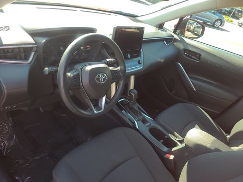 Certified 2023 Toyota Corolla Cross LE w/ Moonroof Package AWD/4WD image 15