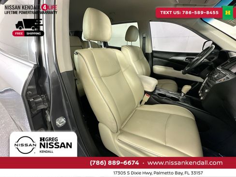 Used 2018 Nissan Pathfinder SL image 30