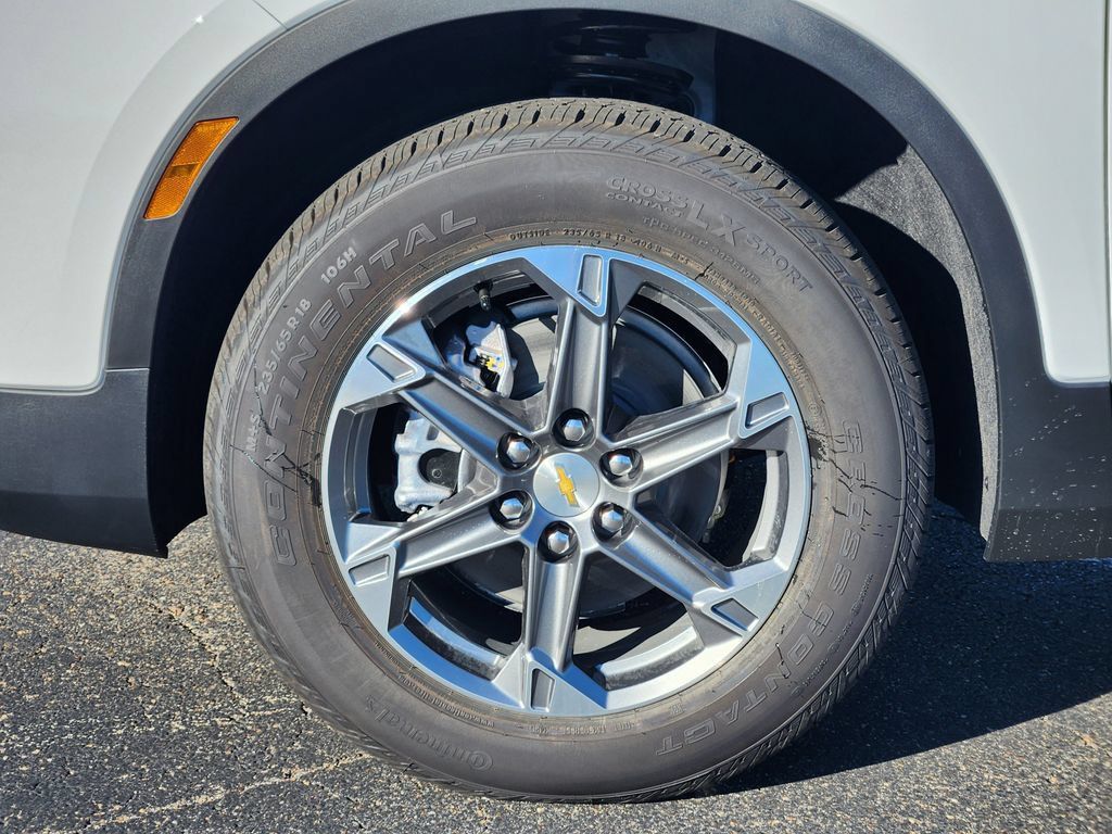 New 2026 Chevrolet Blazer LT w/ Convenience Package FWD image 7